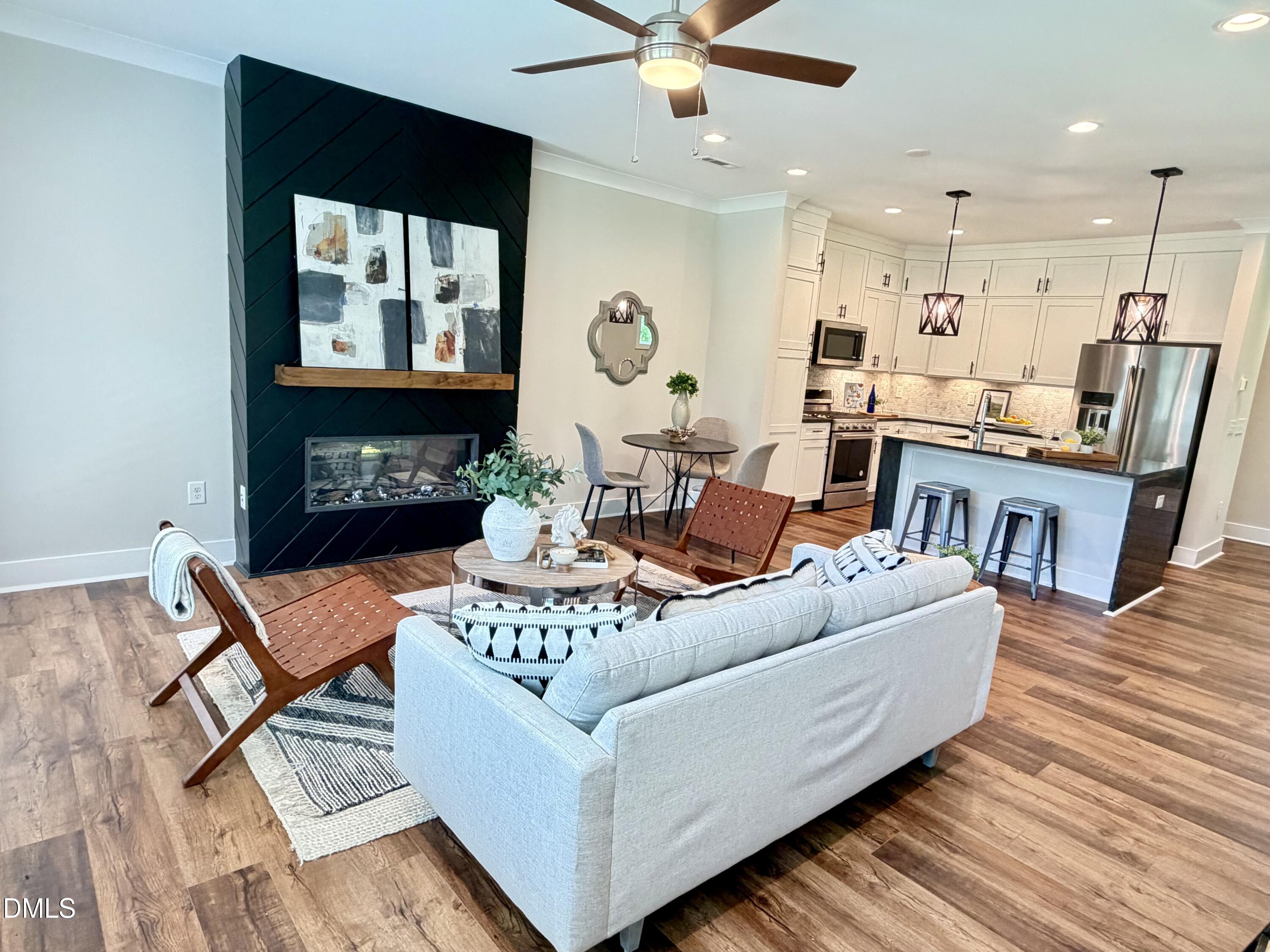 4016 Emerald Green Road