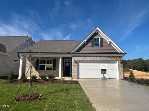 32 Quilting Drive Benson NC 27504
