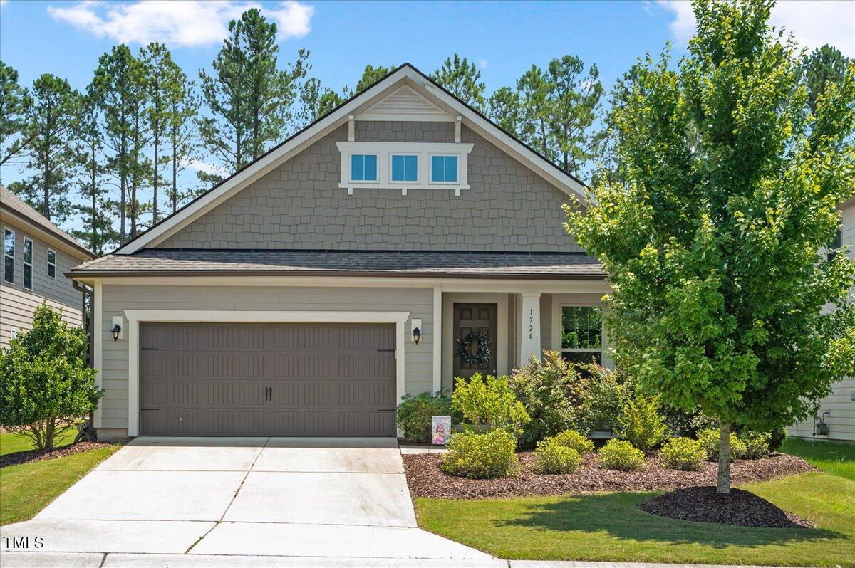 1724 Capstone Drive