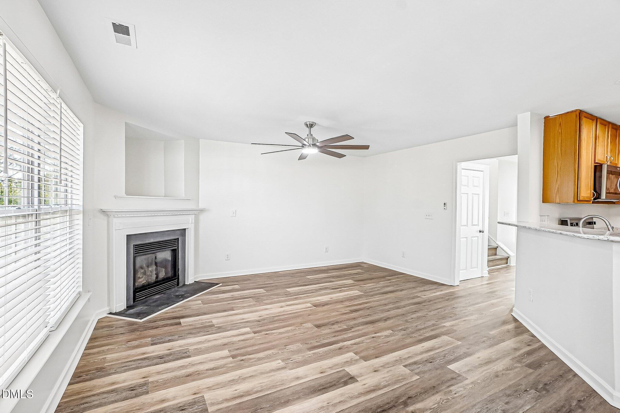 1404 Springshire Court