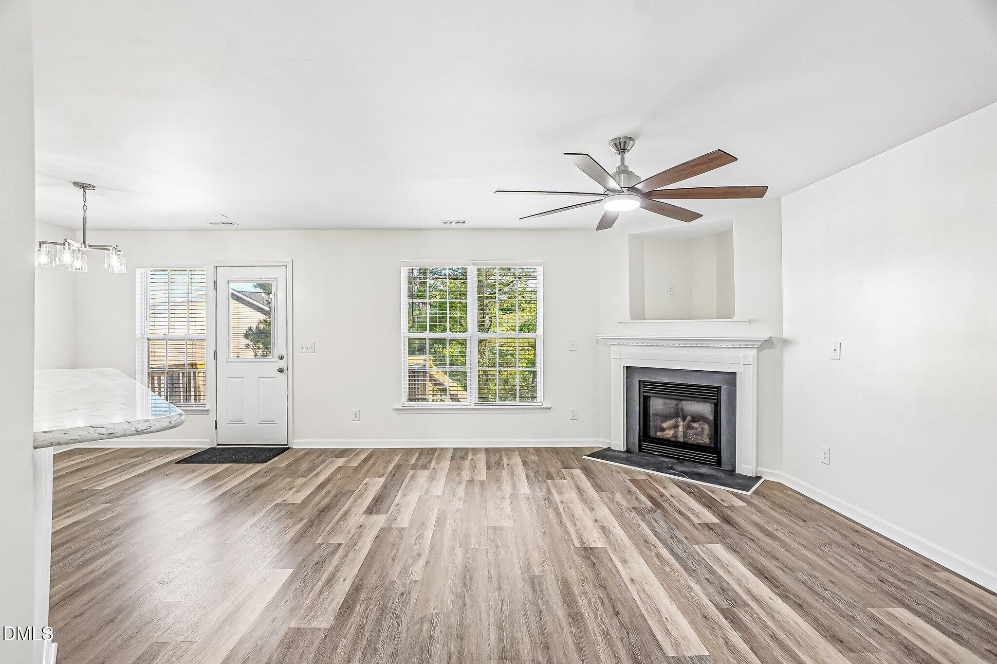 1404 Springshire Court