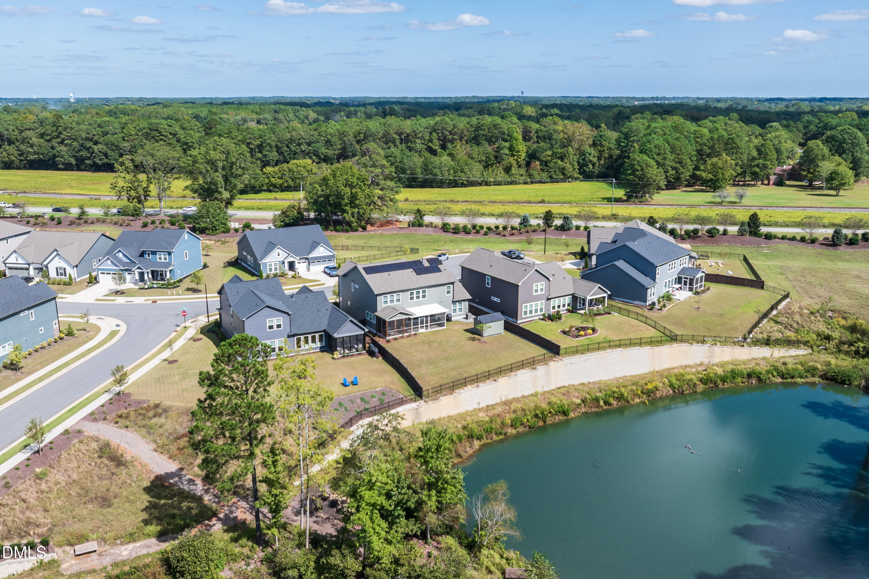 Fuquay Varina, North Carolina 27526, United States, 4 Bedrooms Bedrooms, ,4 BathroomsBathrooms,Residential,Active,221089