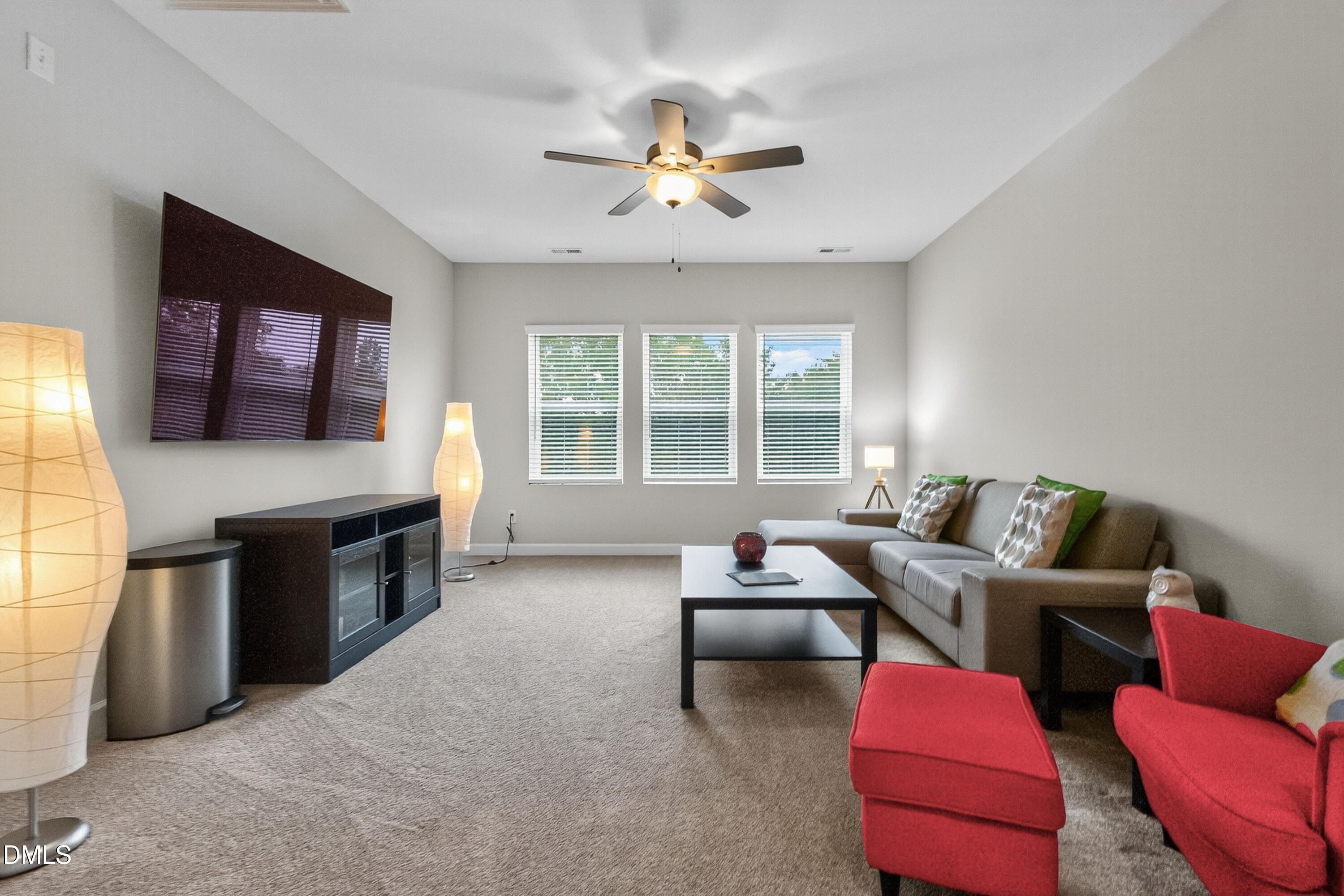 Fuquay Varina, North Carolina 27526, United States, 4 Bedrooms Bedrooms, ,4 BathroomsBathrooms,Residential,Active,221089