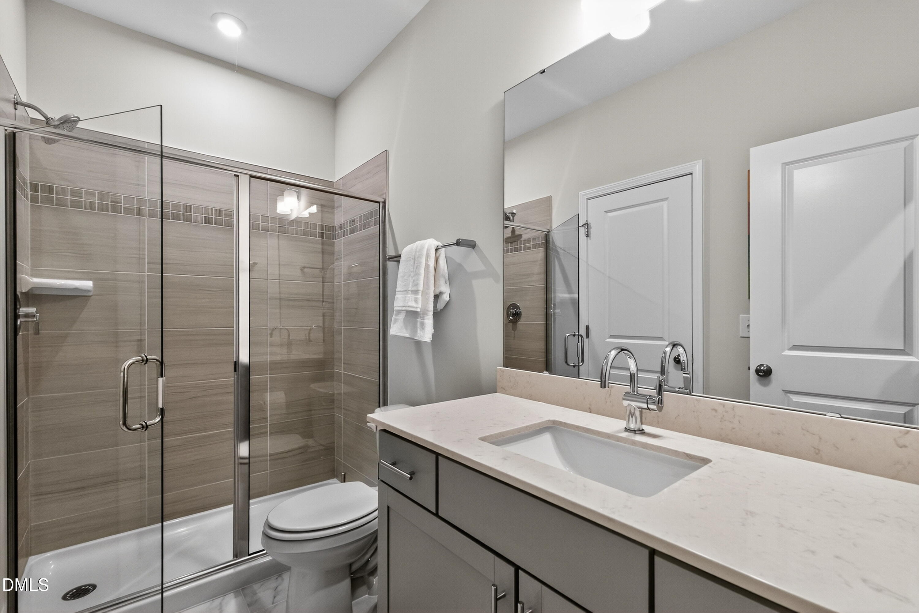 Fuquay Varina, North Carolina 27526, United States, 4 Bedrooms Bedrooms, ,4 BathroomsBathrooms,Residential,Active,221089