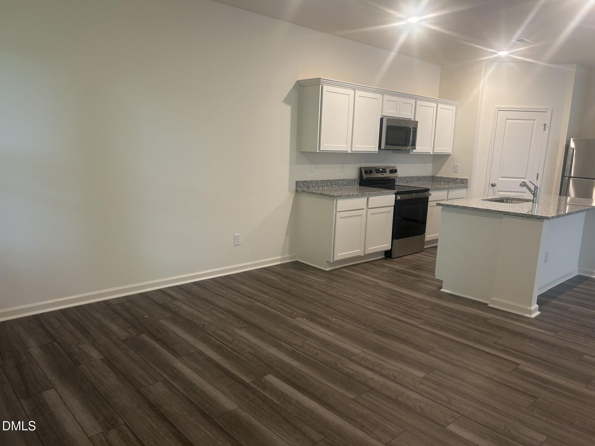 855 Hanford Landing Drive