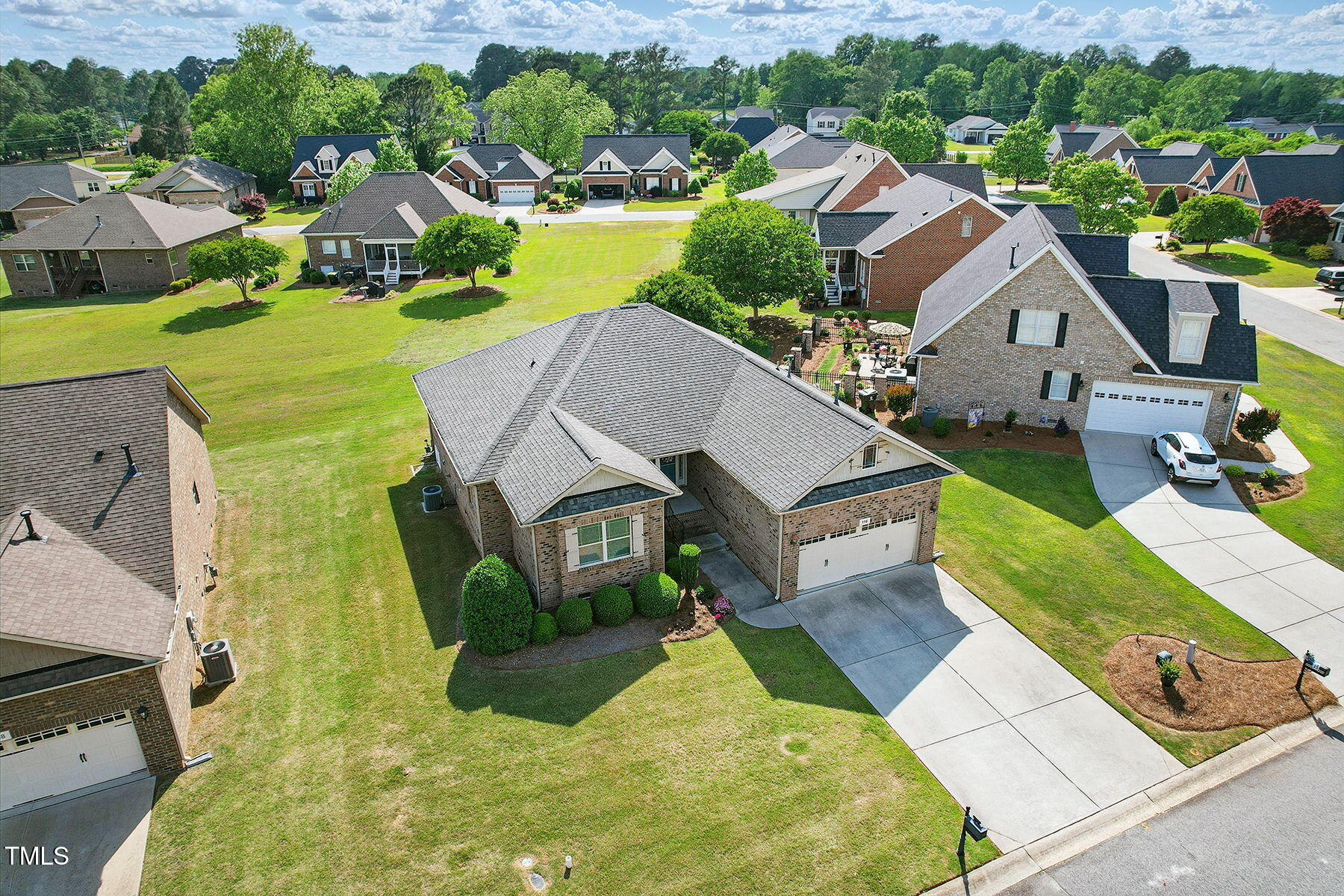 116 Colonade Court