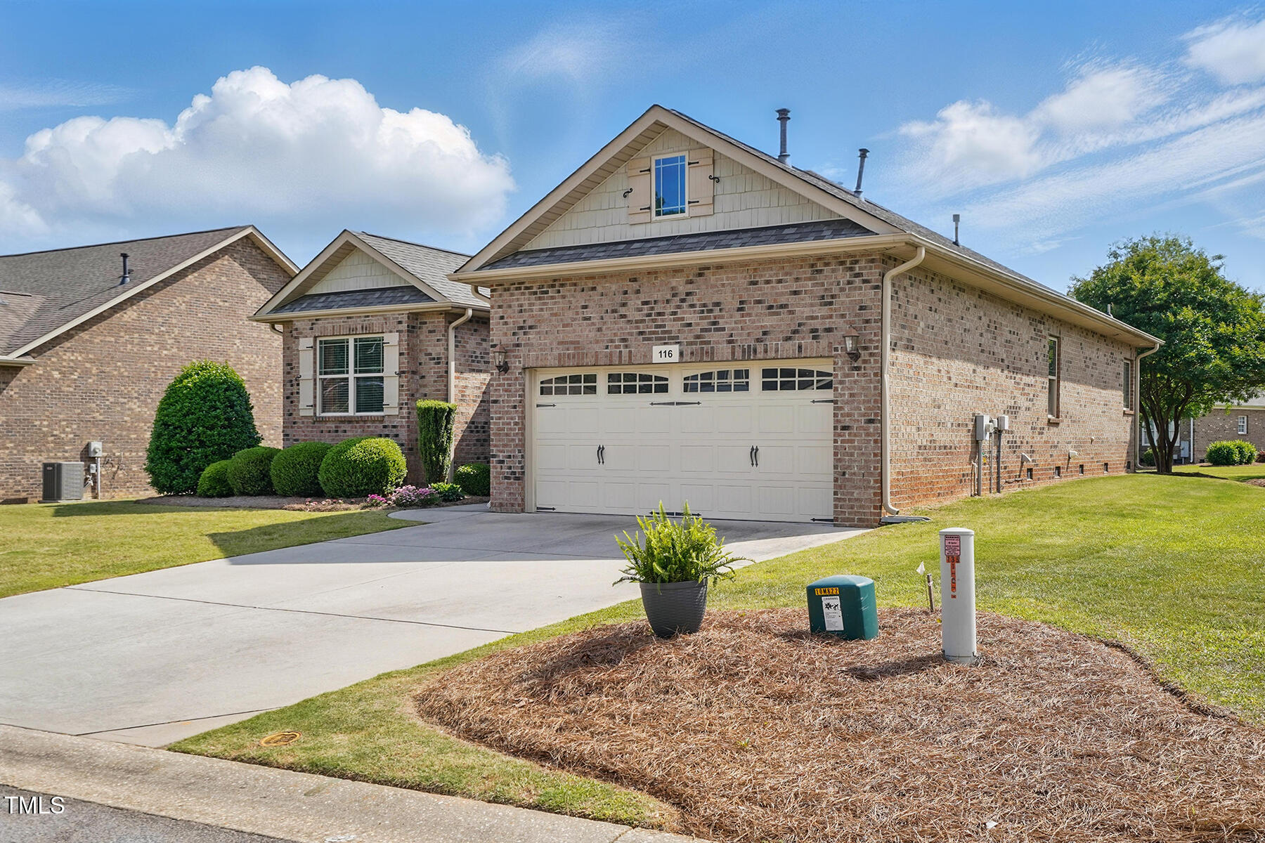 116 Colonade Court