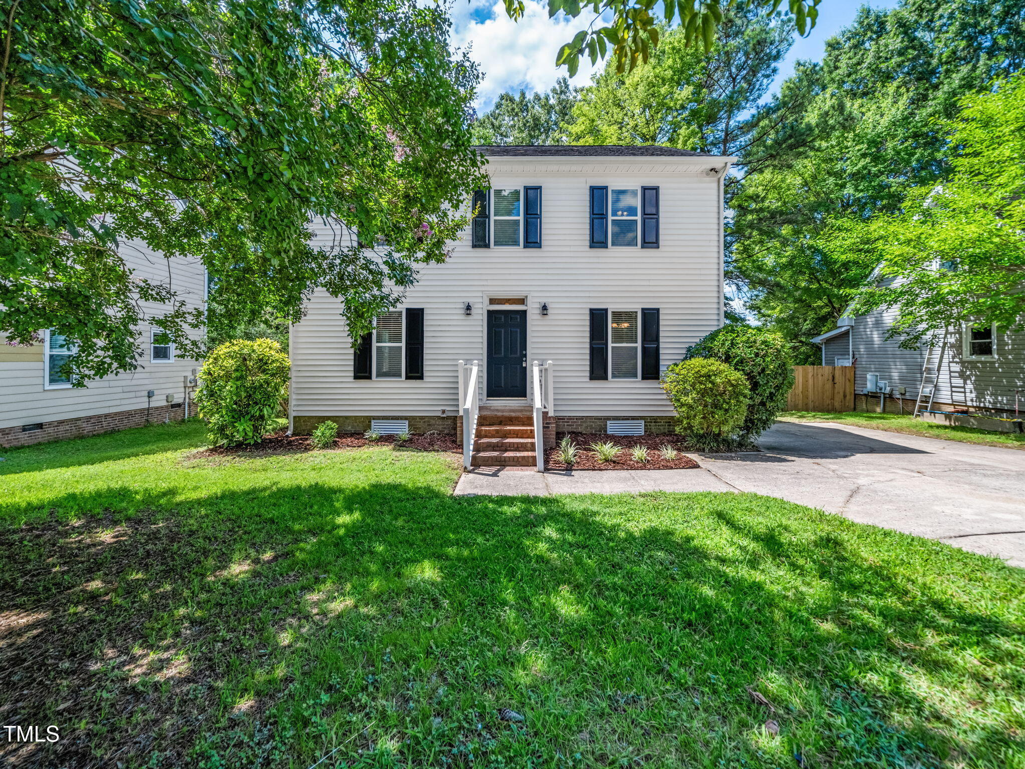 3909 Iron Horse Road