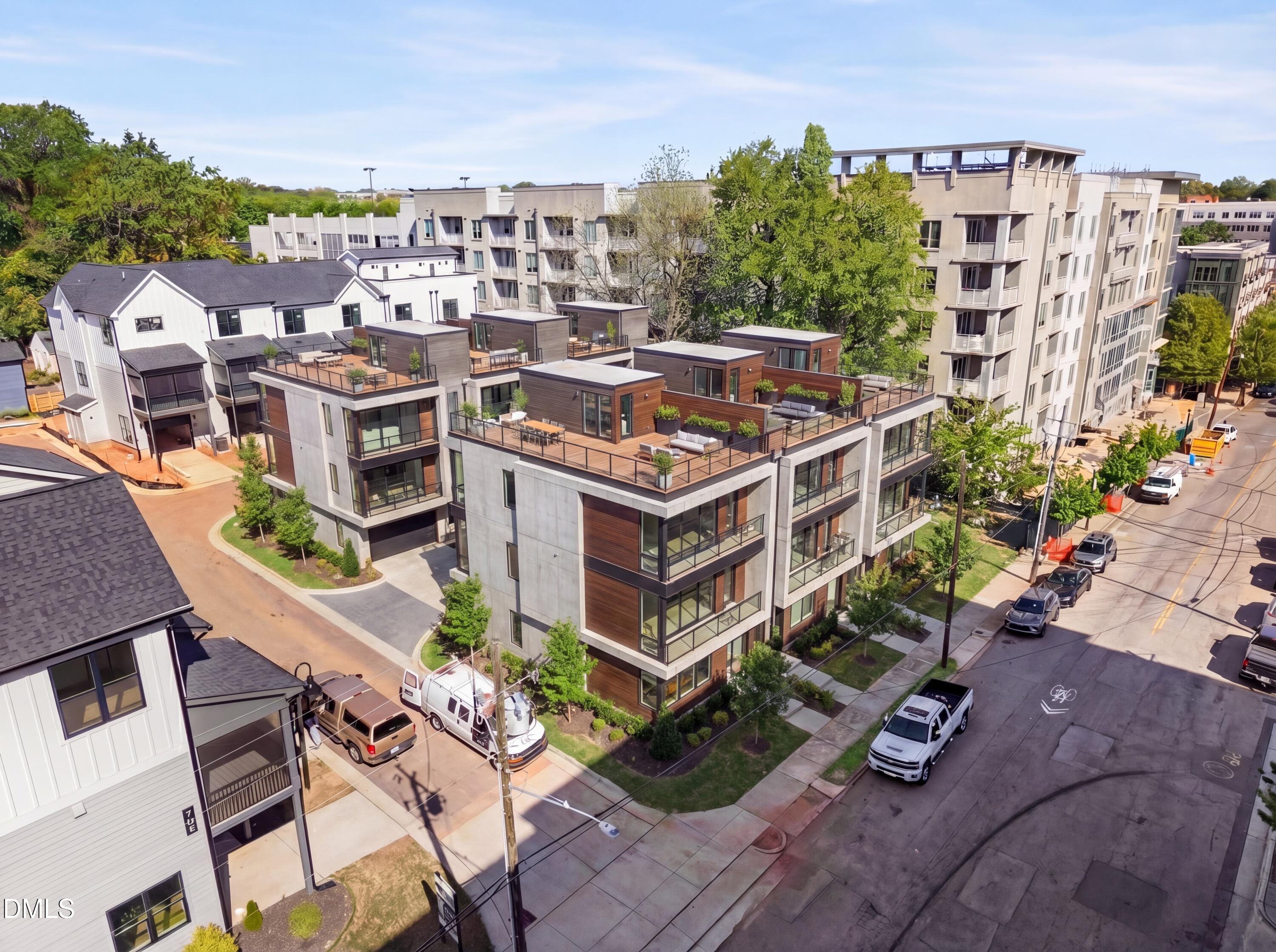 407 & 411 N Boylan Avenue