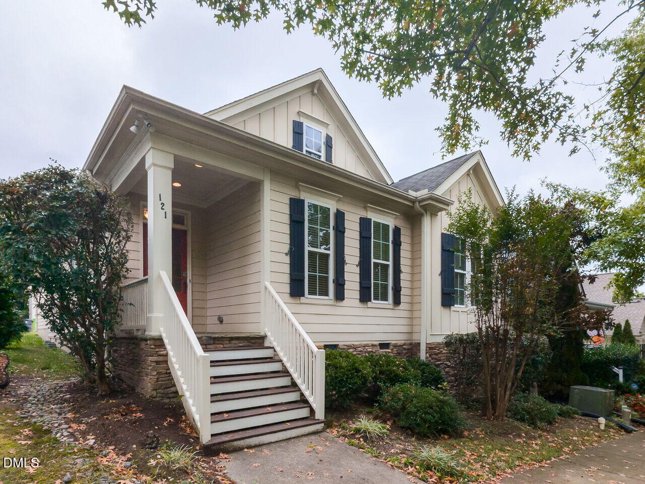 121 Amberglen Lane