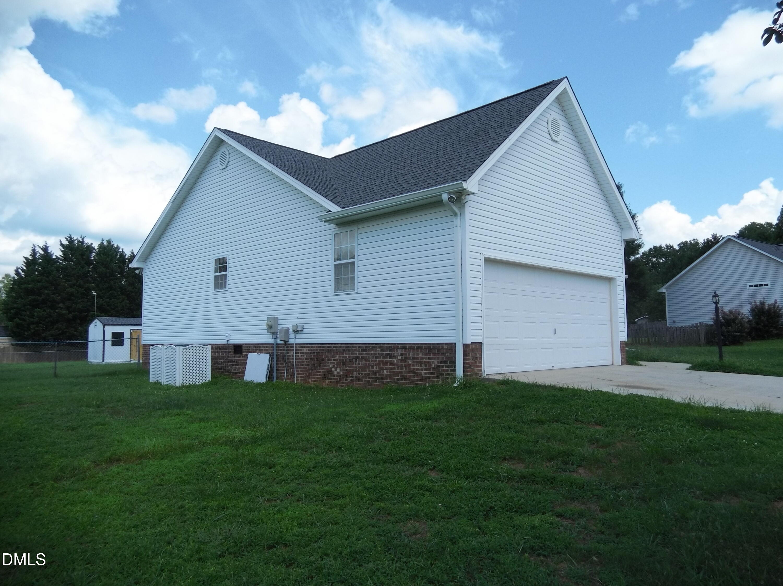 2903 Mitchell Wood Drive
