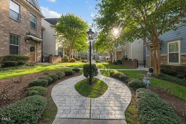 9305 Alcazar Walk