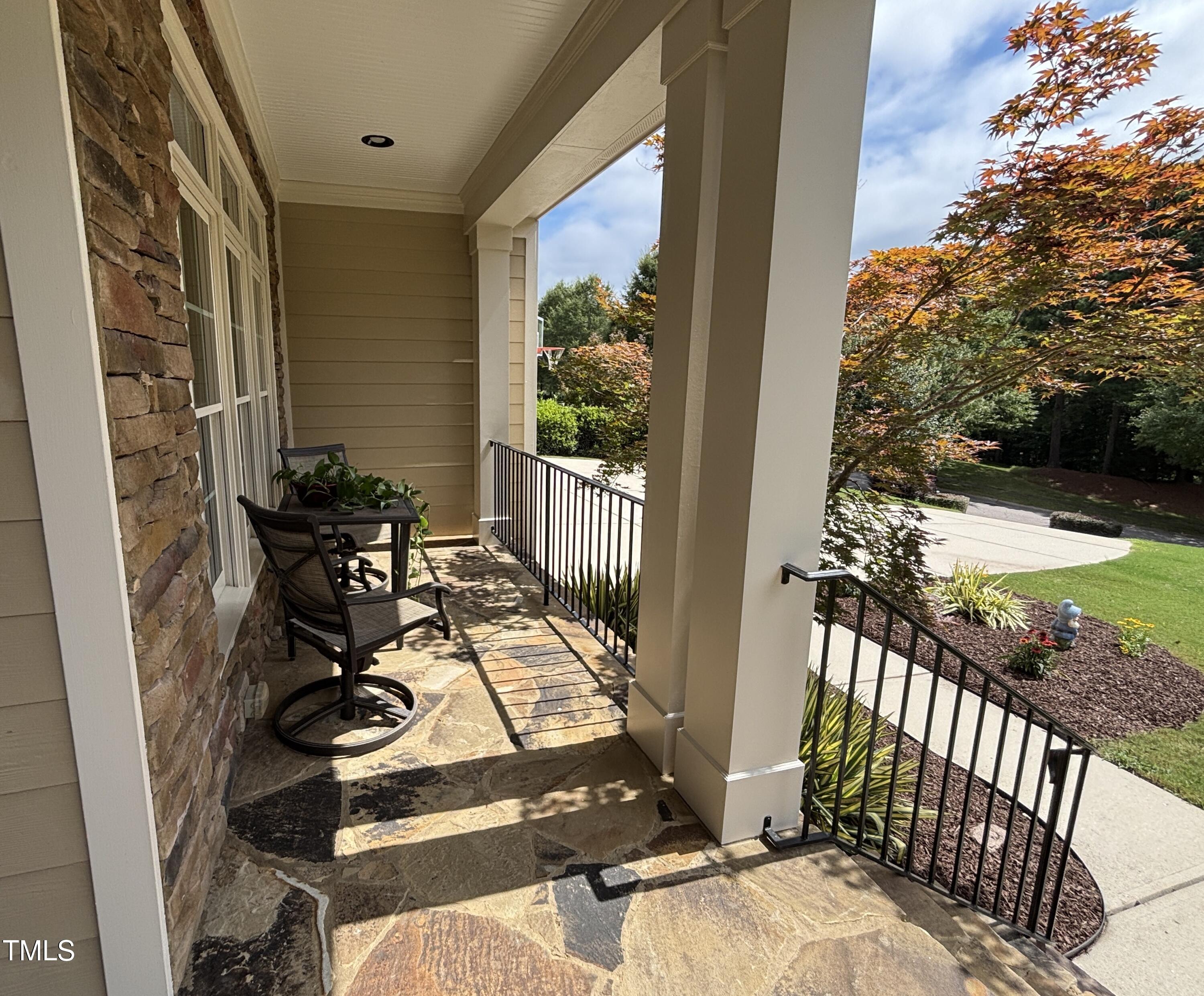 520 Hallburg Court