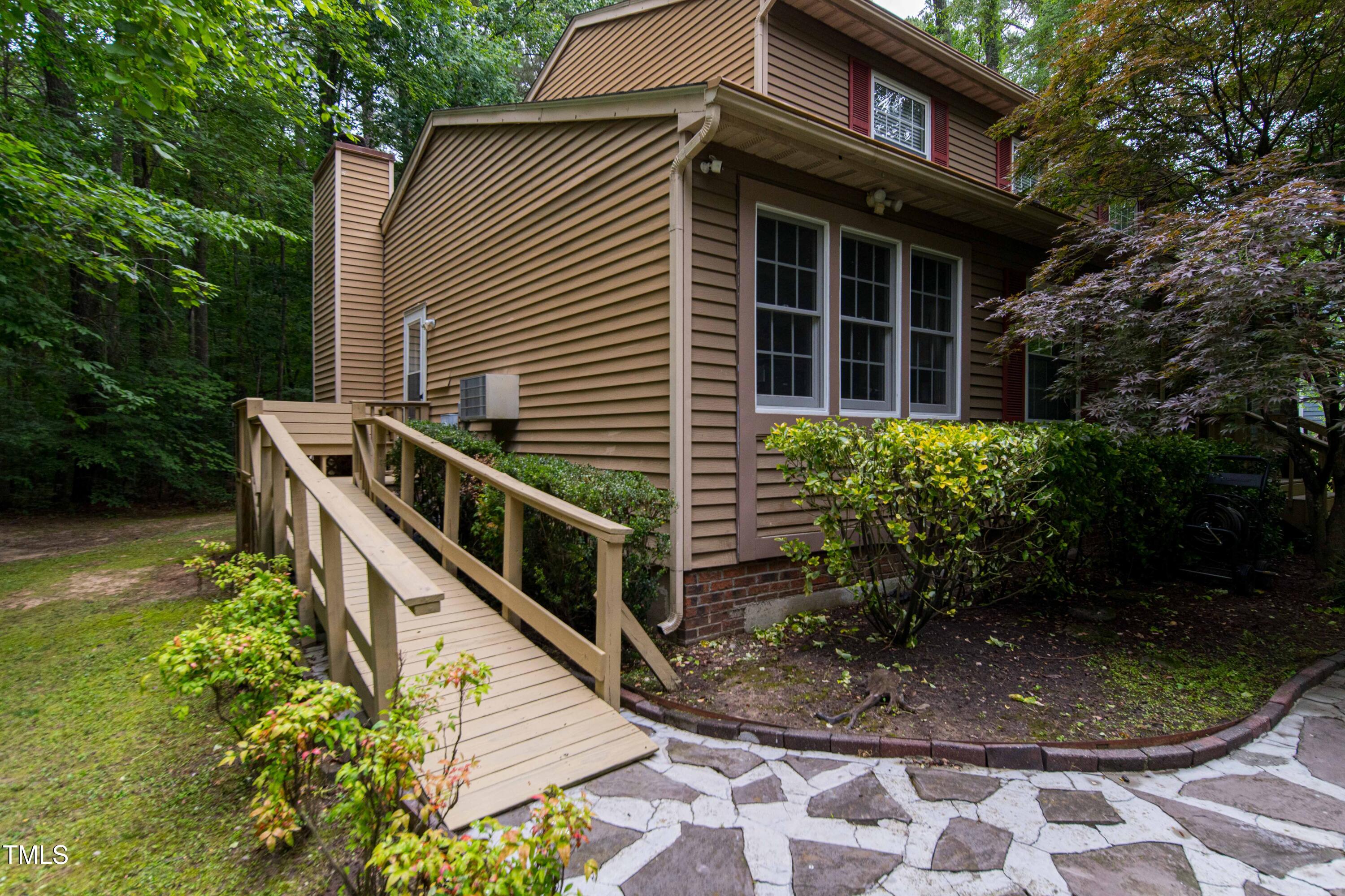 4710 Rollingwood Drive