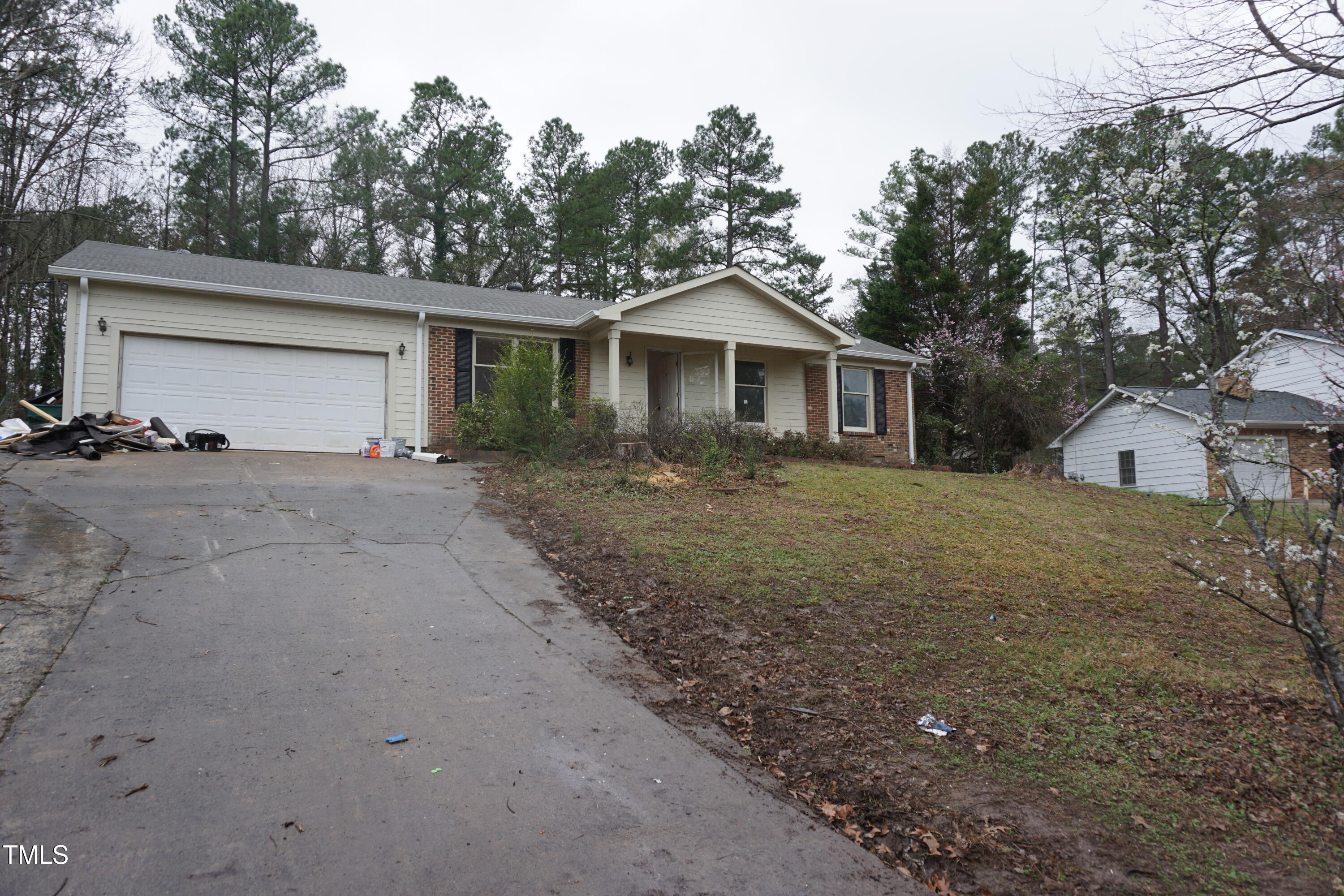 5504 Pelham Road