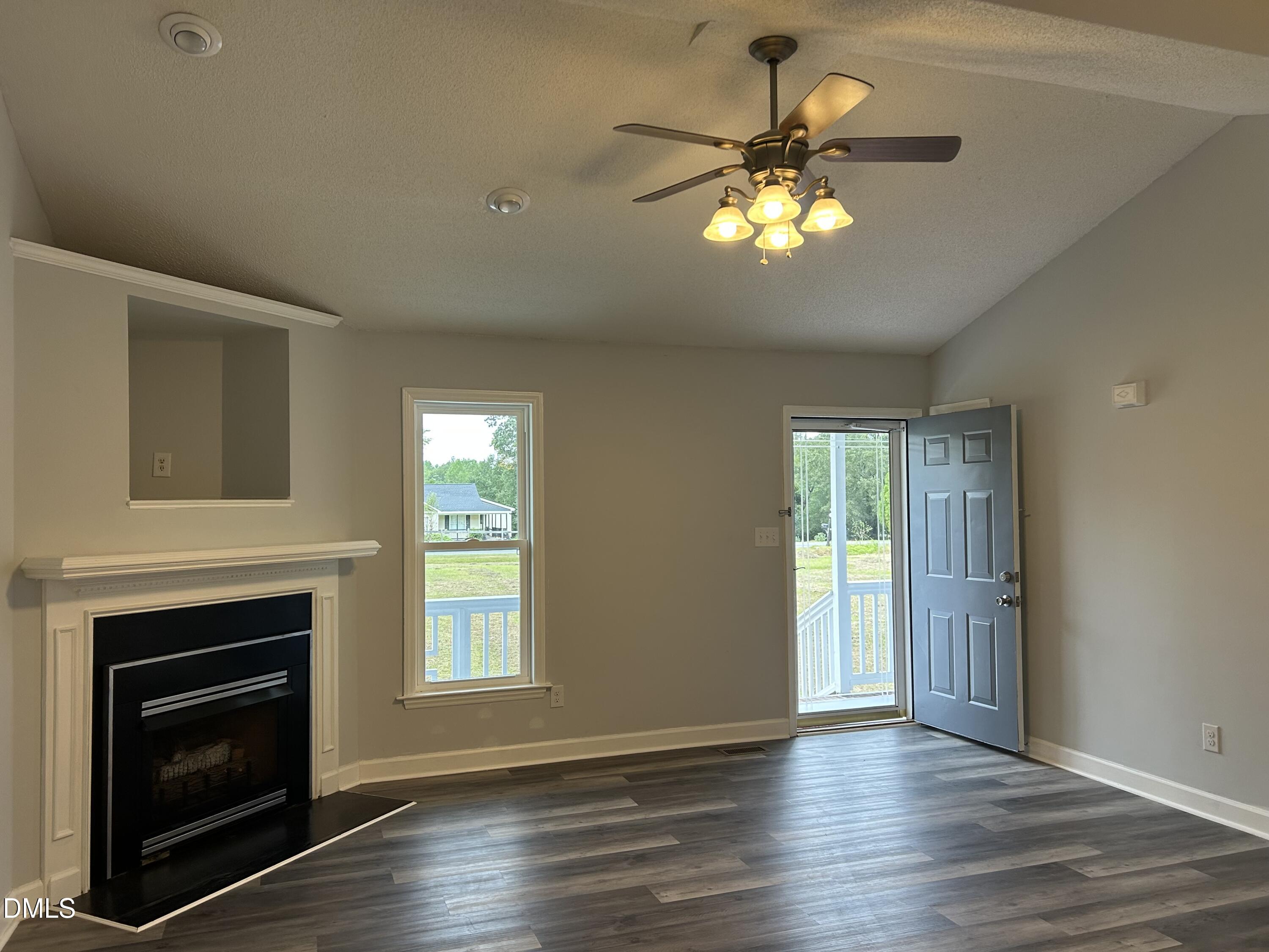 387 N Pleasant Coates Road