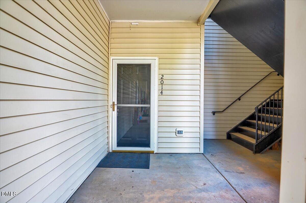 2014 Claret Lane 2014