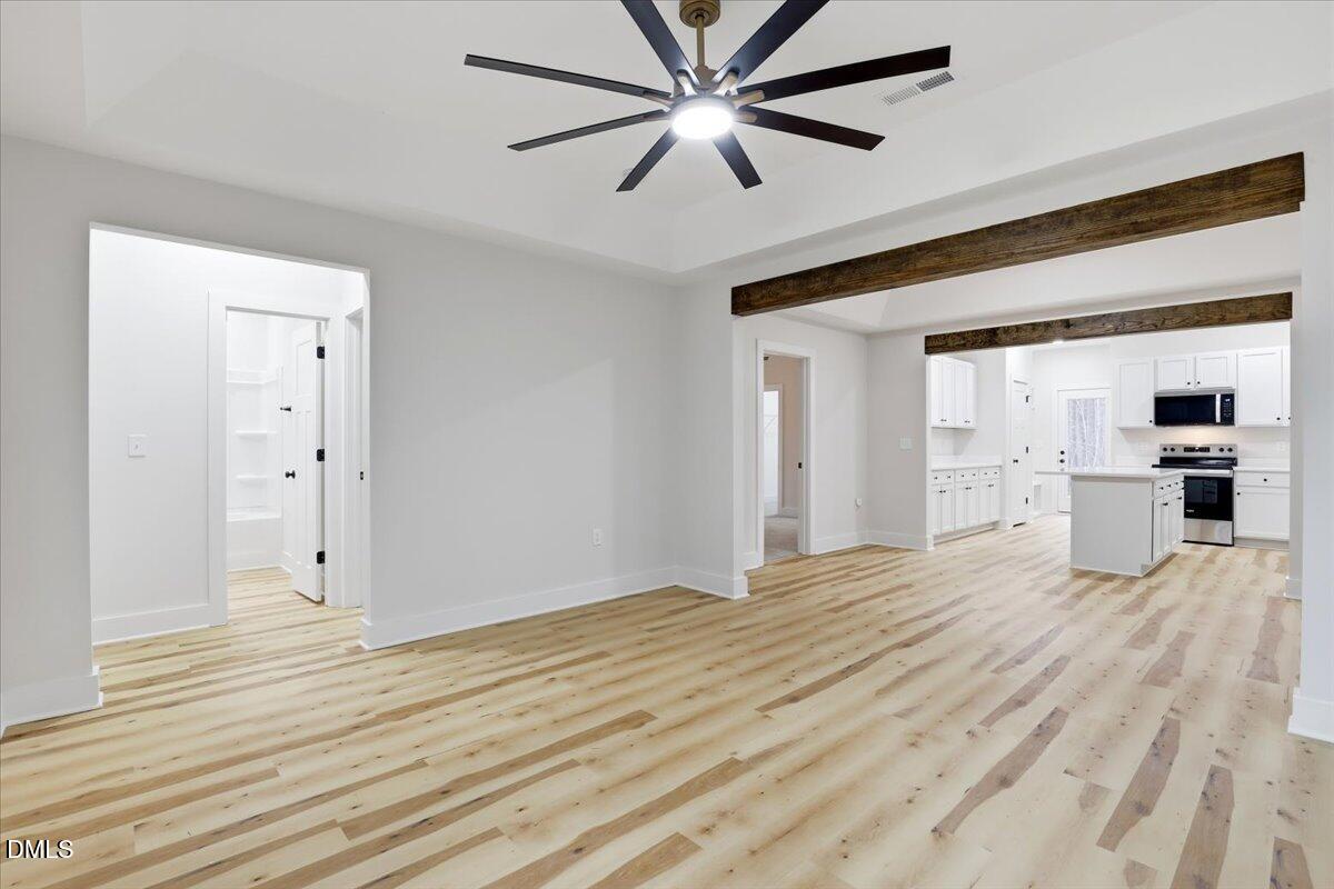 1261 Whitley Road