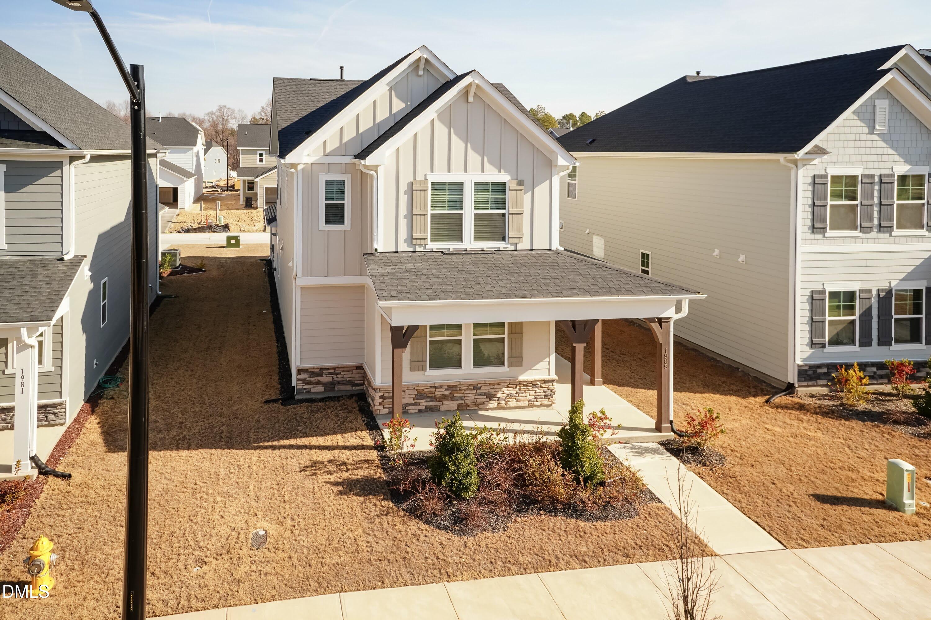 1985 Rosedale Ridge Avenue