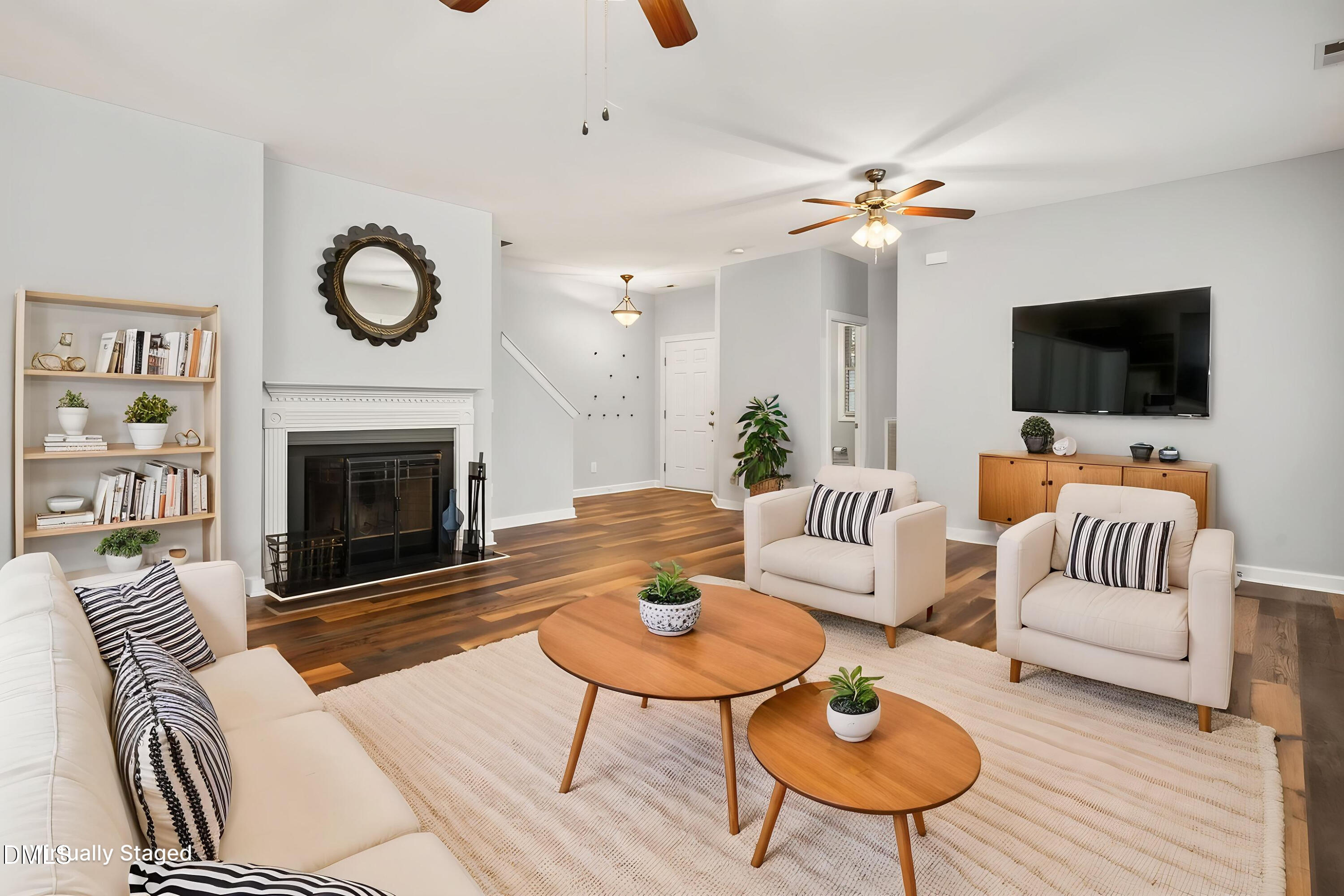 1121 Somers Drive