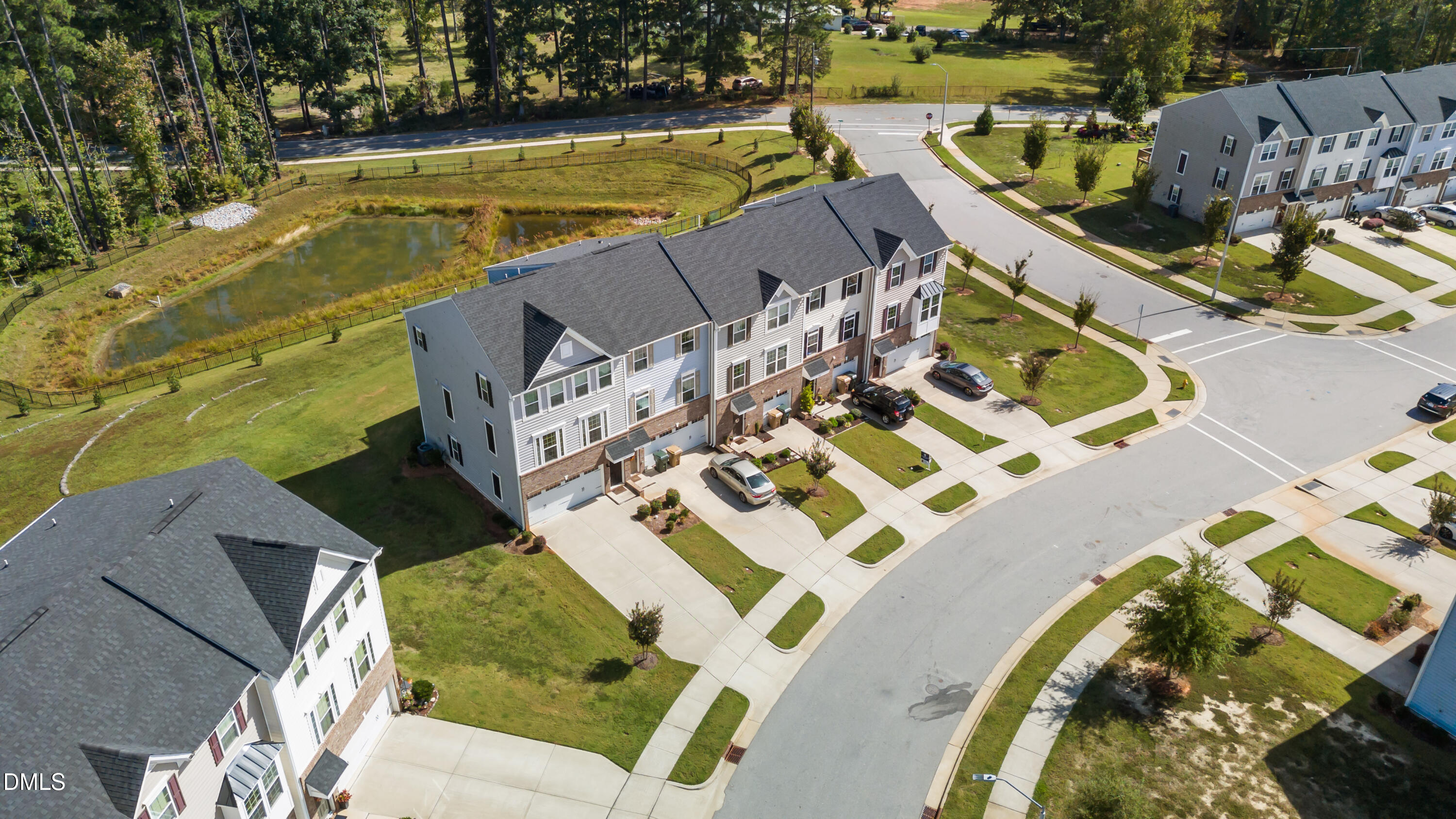 354 Amber Acorn Avenue