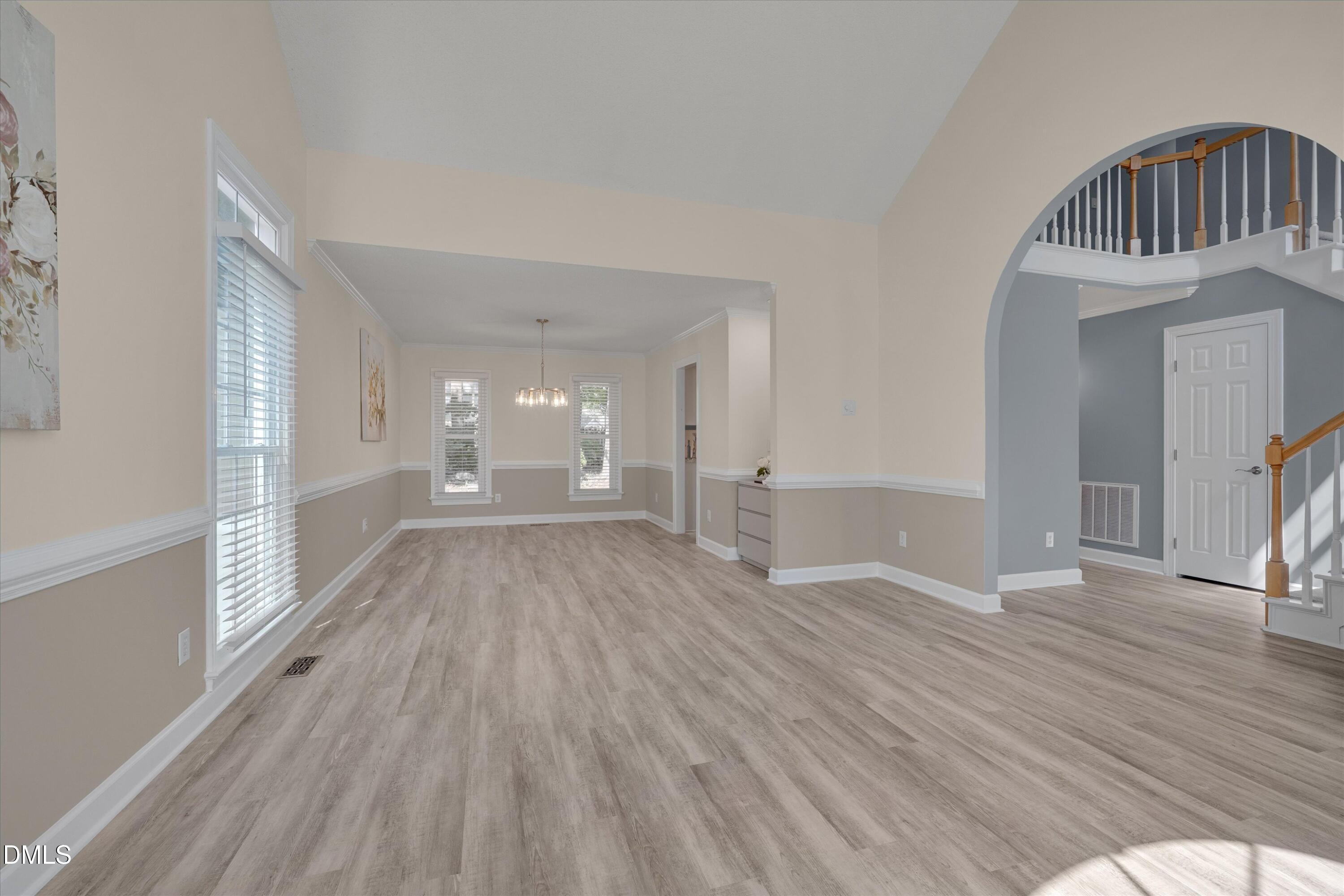 105 Merowe Court