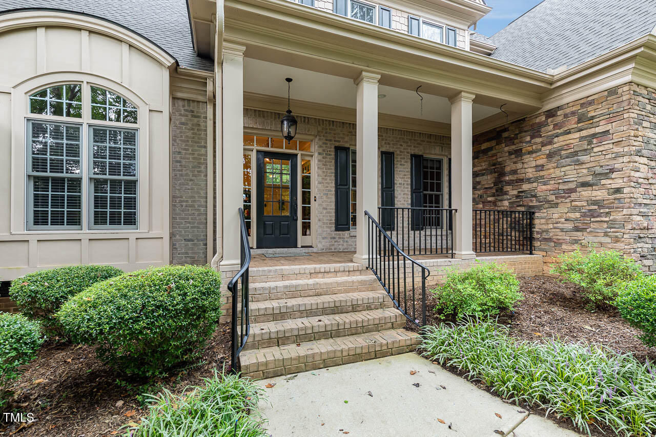 1097 Tacketts Pond Drive