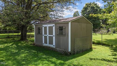 A home in Bahama