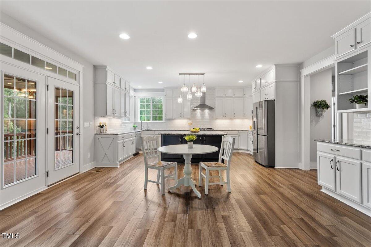 2412 Spindle Court