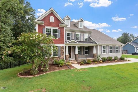 2412 Spindle Court Raleigh NC 27603