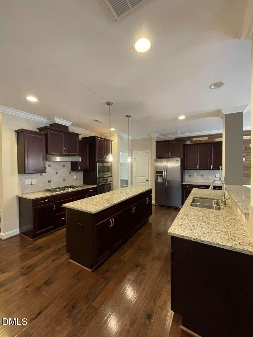 2729 Masonboro Ferry Drive