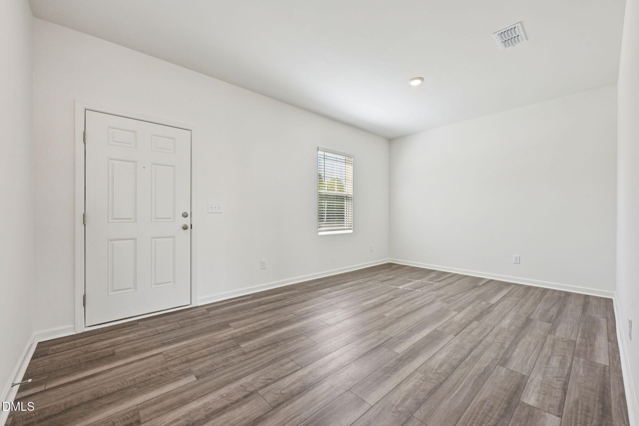 3812 Paragon Place