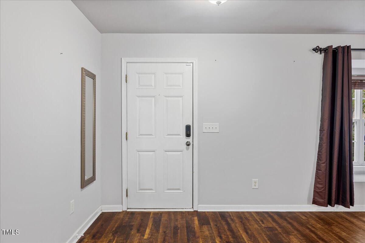 204 Hillview Drive