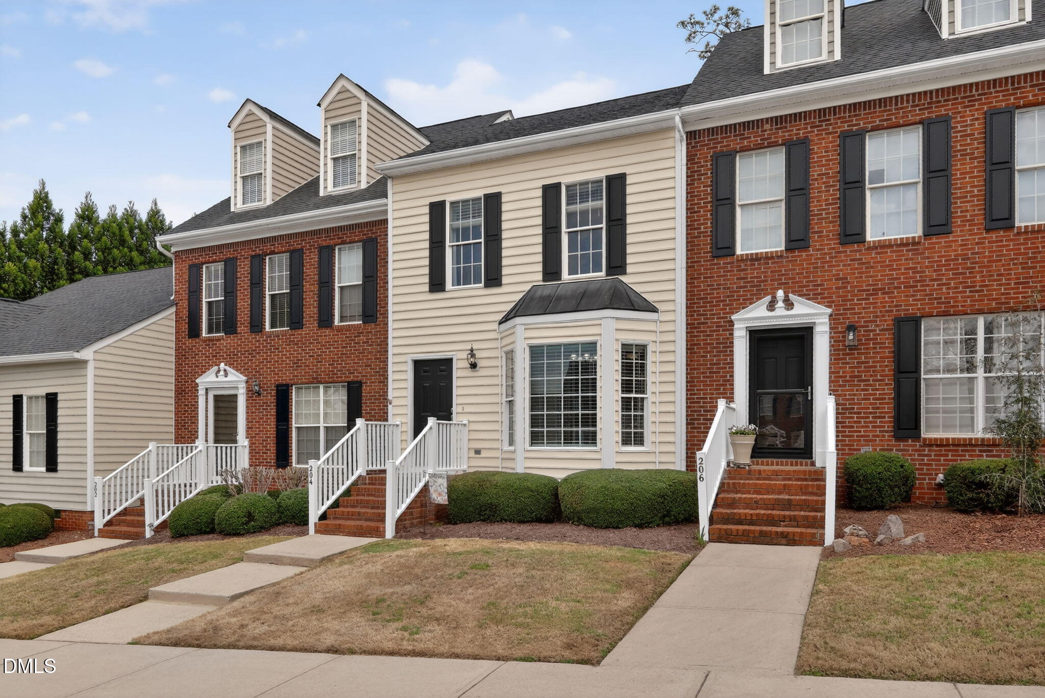 204 Knightsborough Way