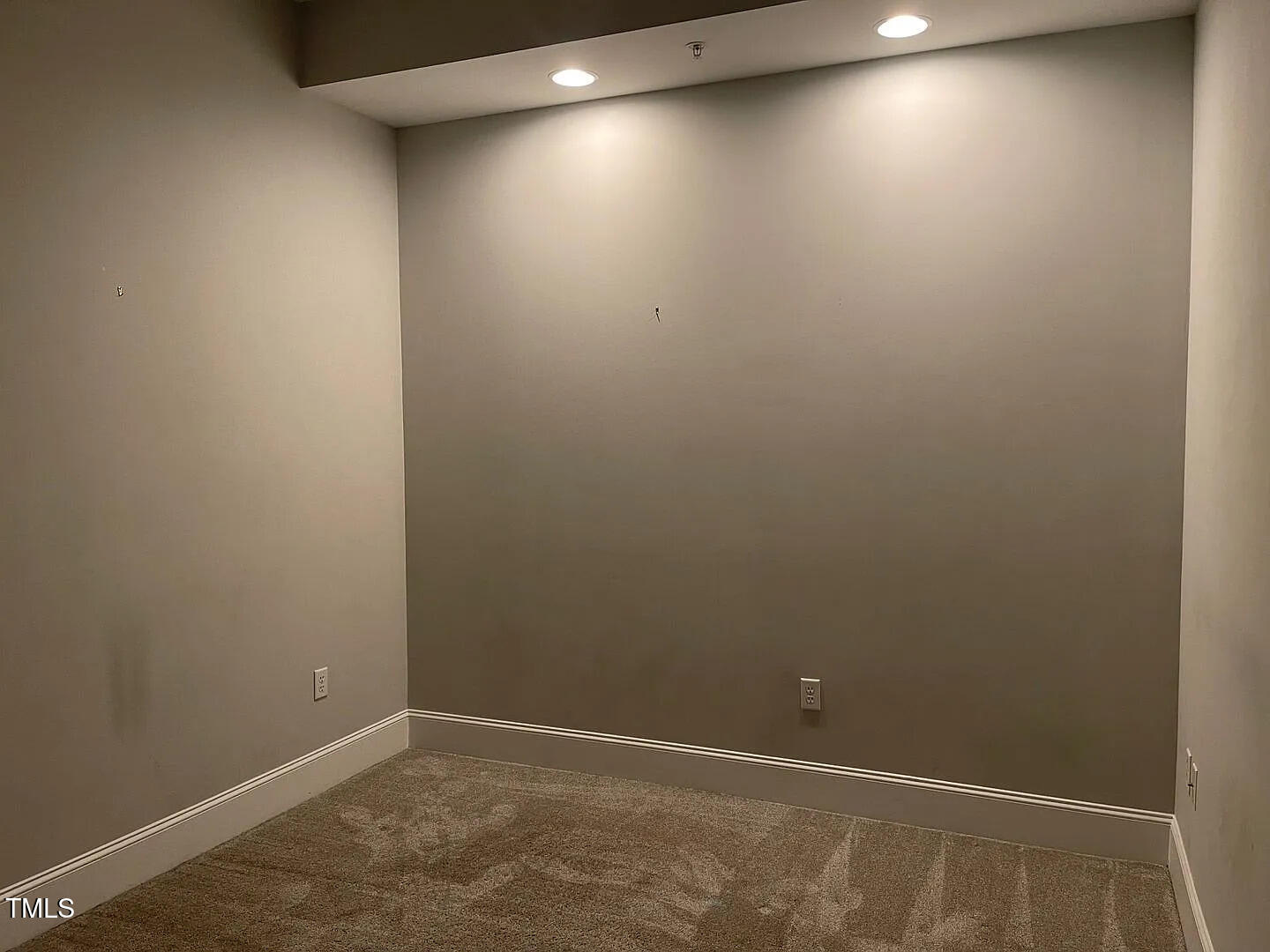 400 W North Street 634