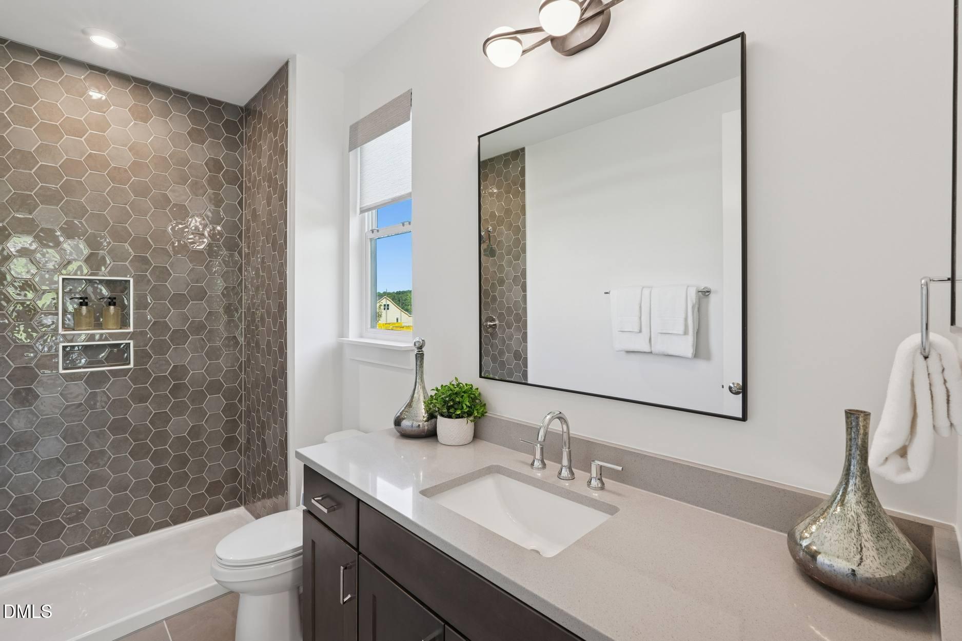 290 Streamside Terrace