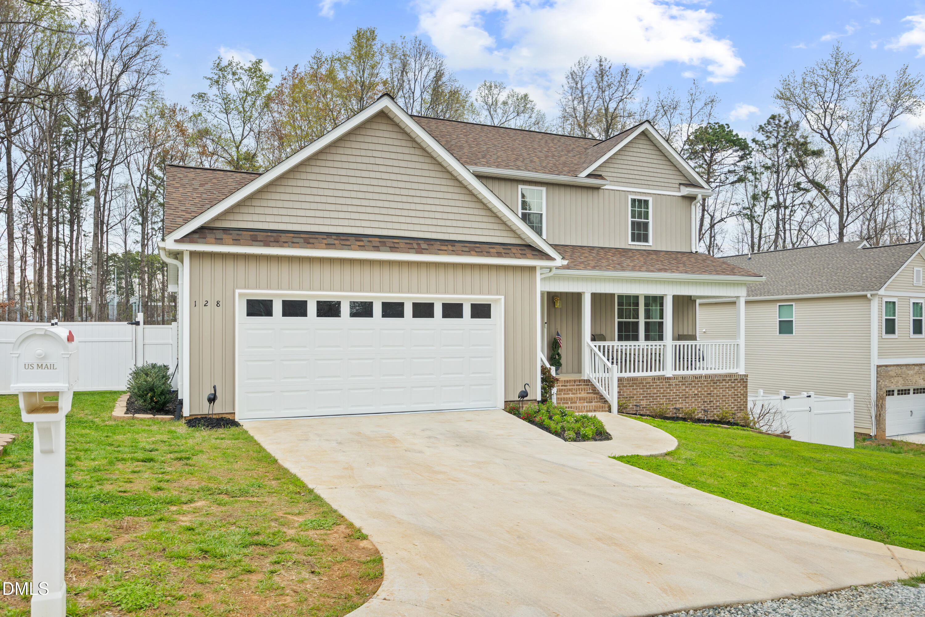 128 Royal Kings Court