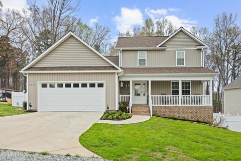 128 Royal Kings Court Winston-Salem NC 27127
