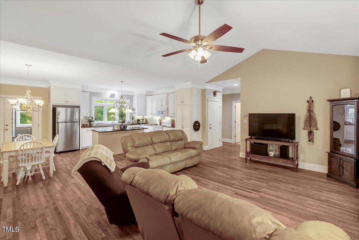 452 Dogwood Trail