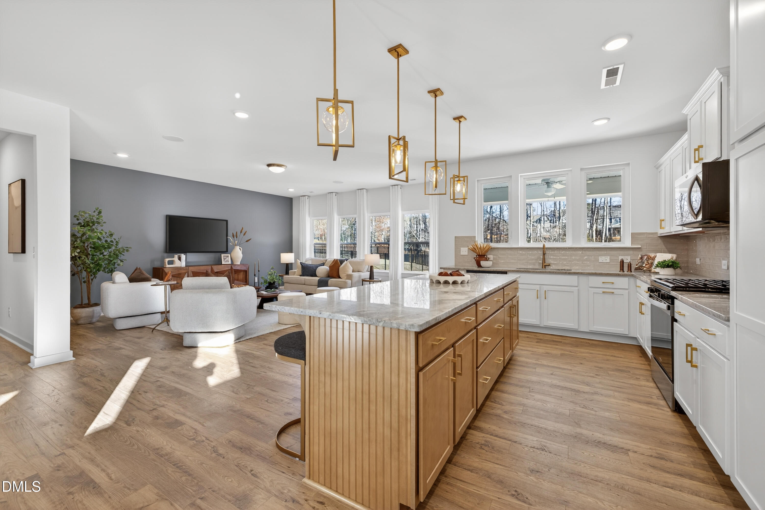 58 Manor Stone Drive 329