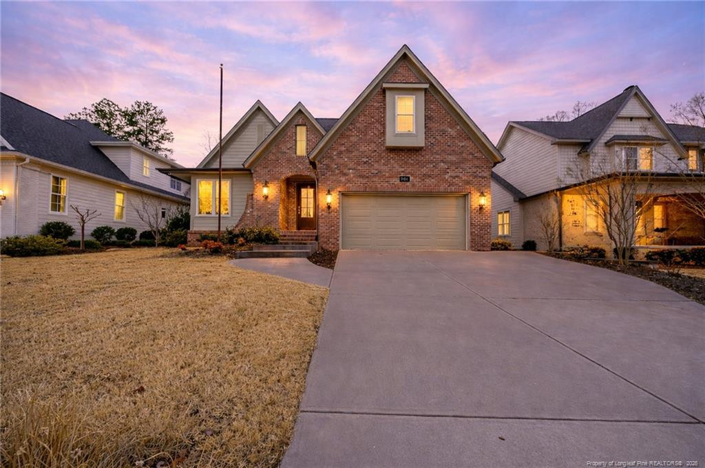 401 Bridgewater Drive