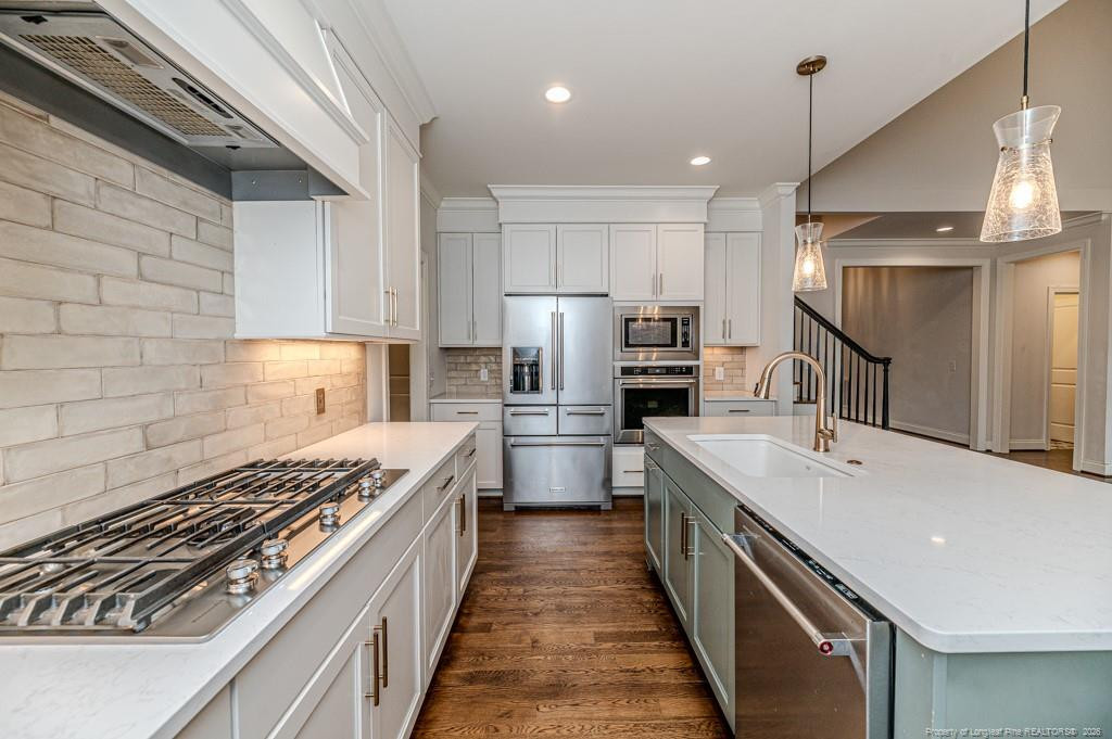 401 Bridgewater Drive