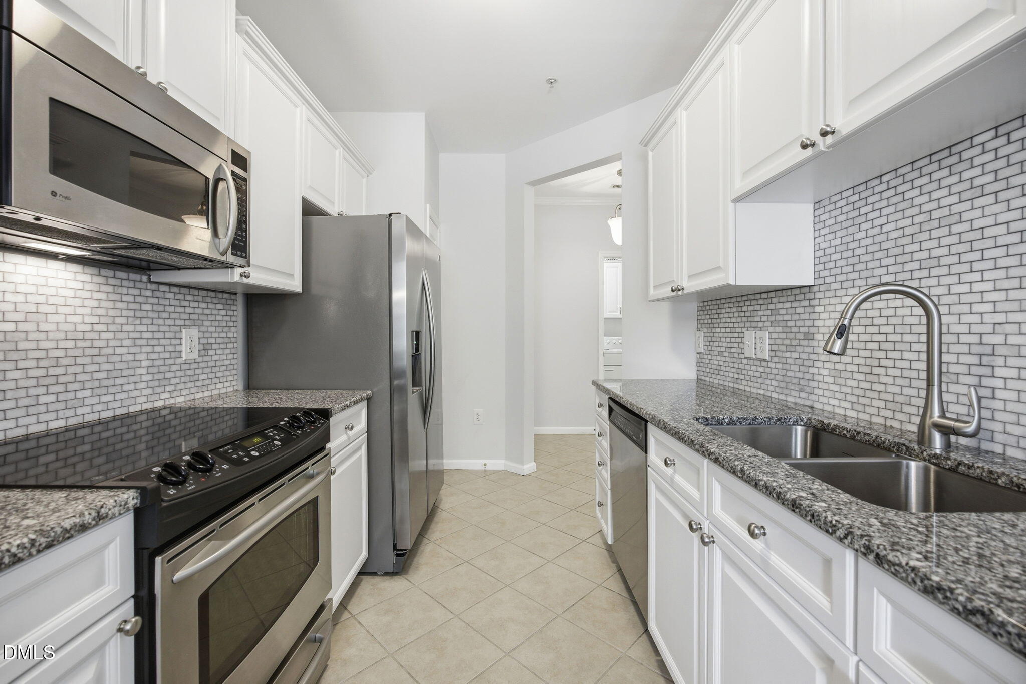 8041 Allyns Landing Way