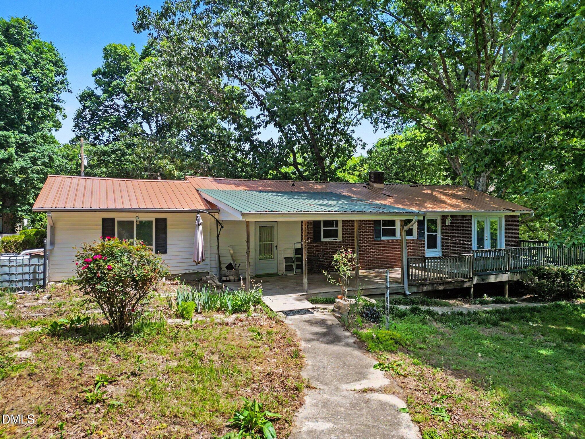 63 Dents Drive