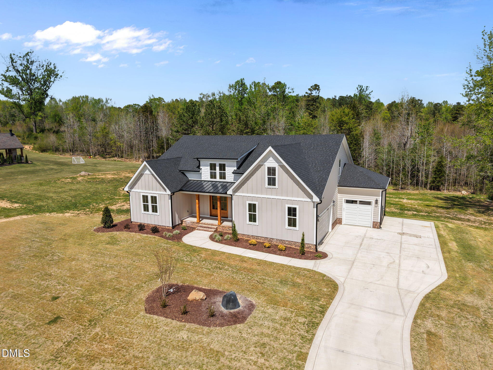 25 Serenity Woods Trail