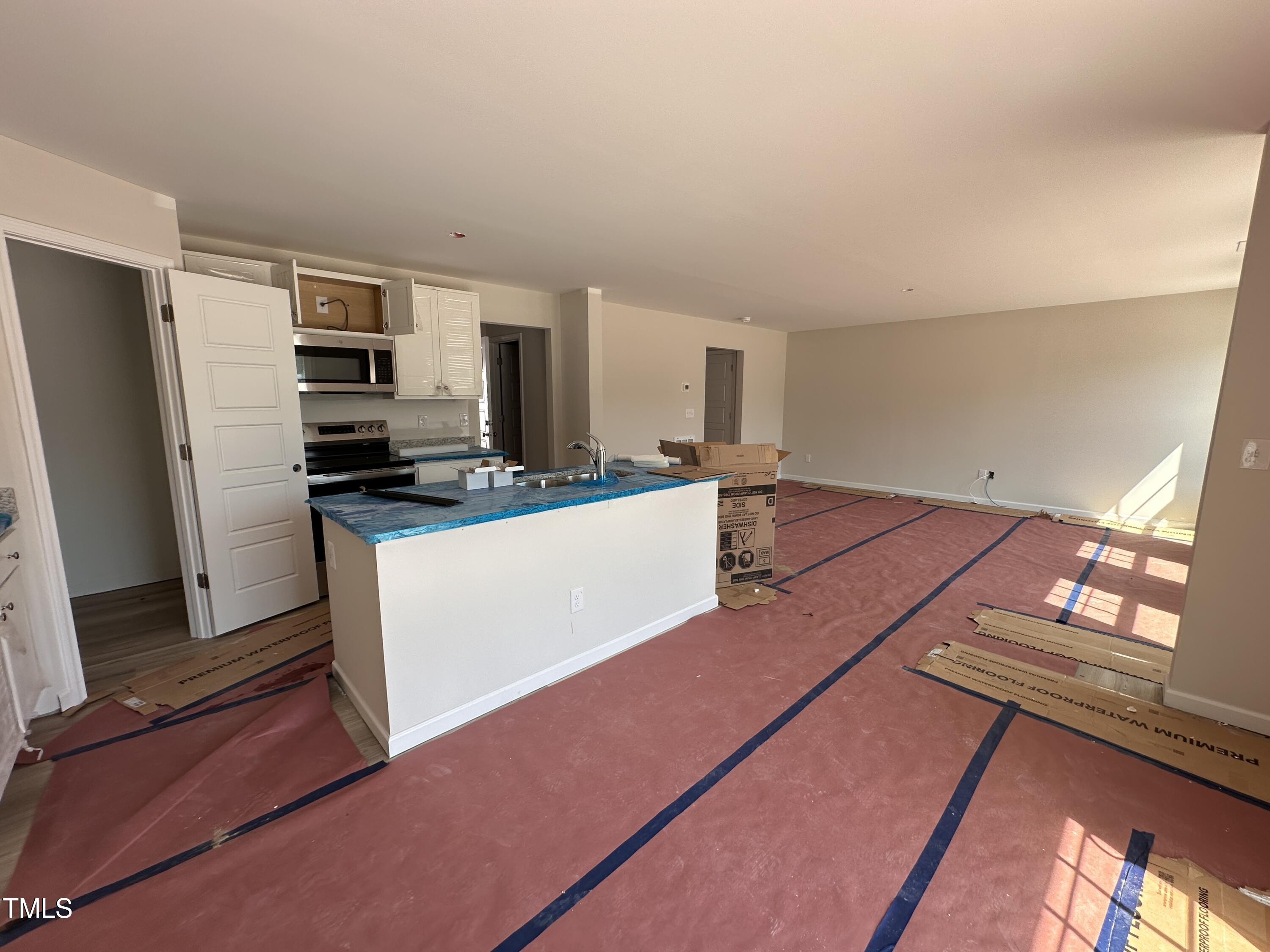9 W Emily Gardens Drive