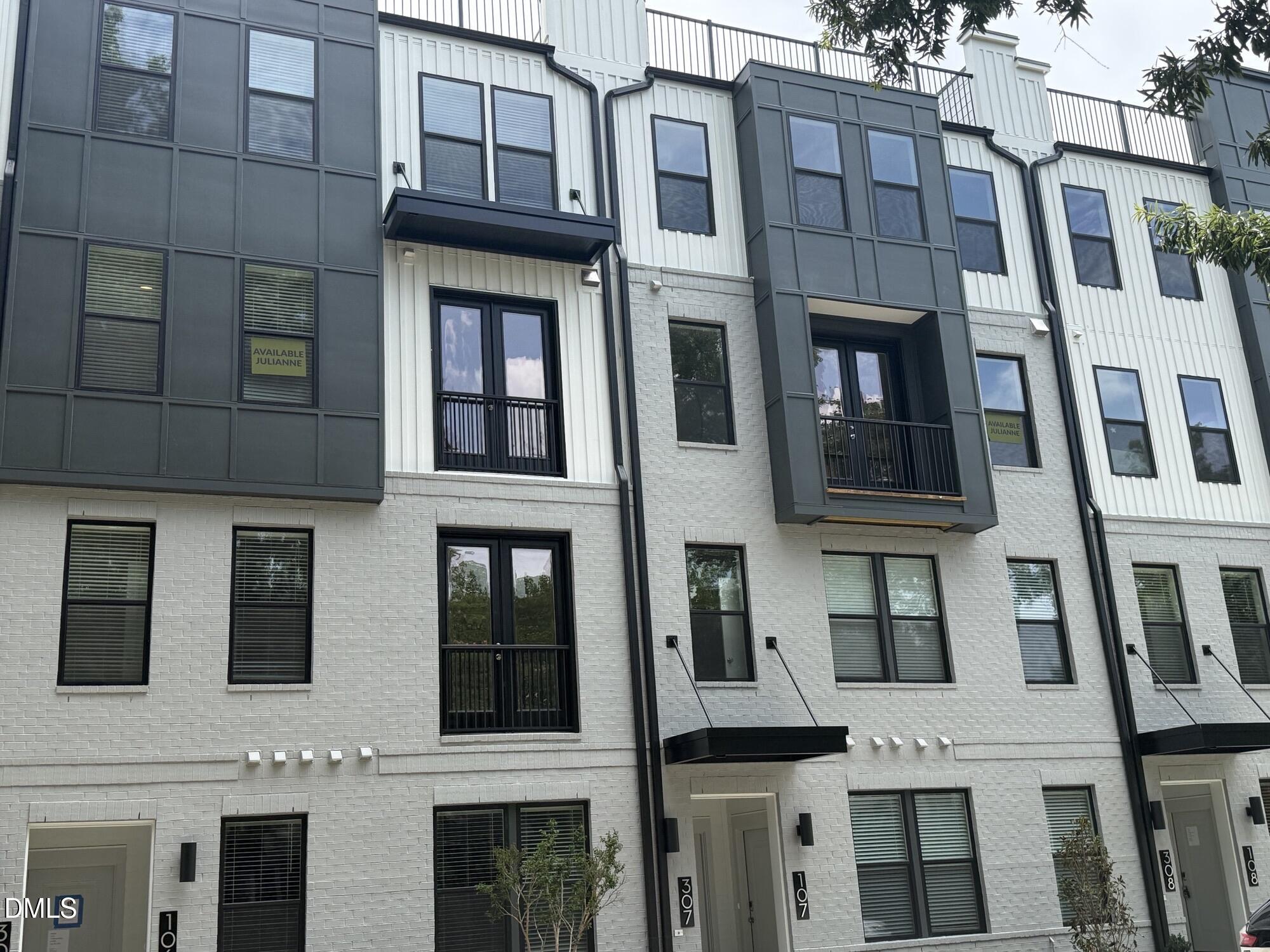 110 Byrum Street 307