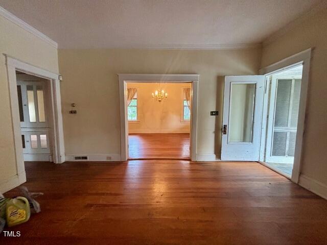 111 W Jennette Avenue