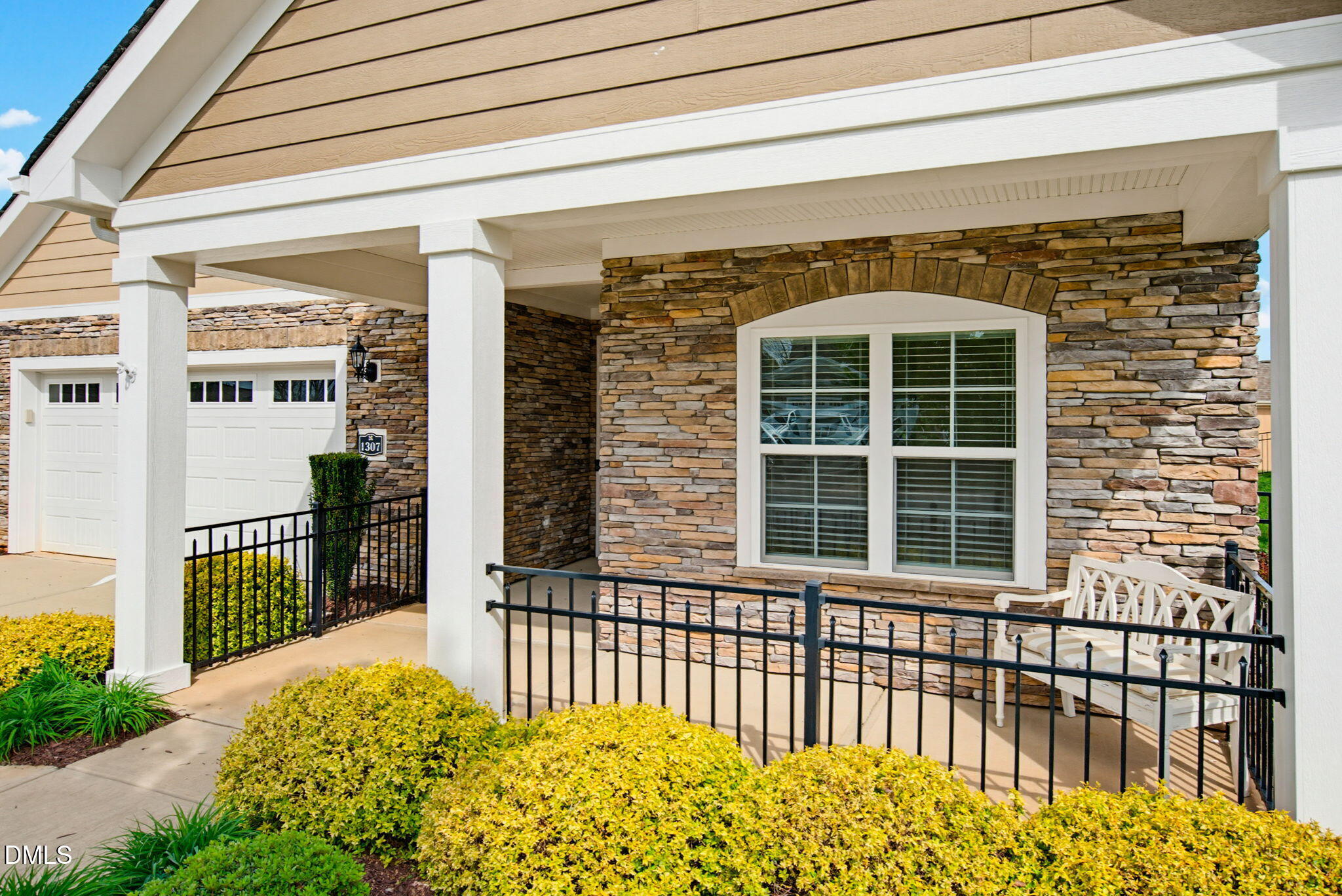 1307 Brookview Drive