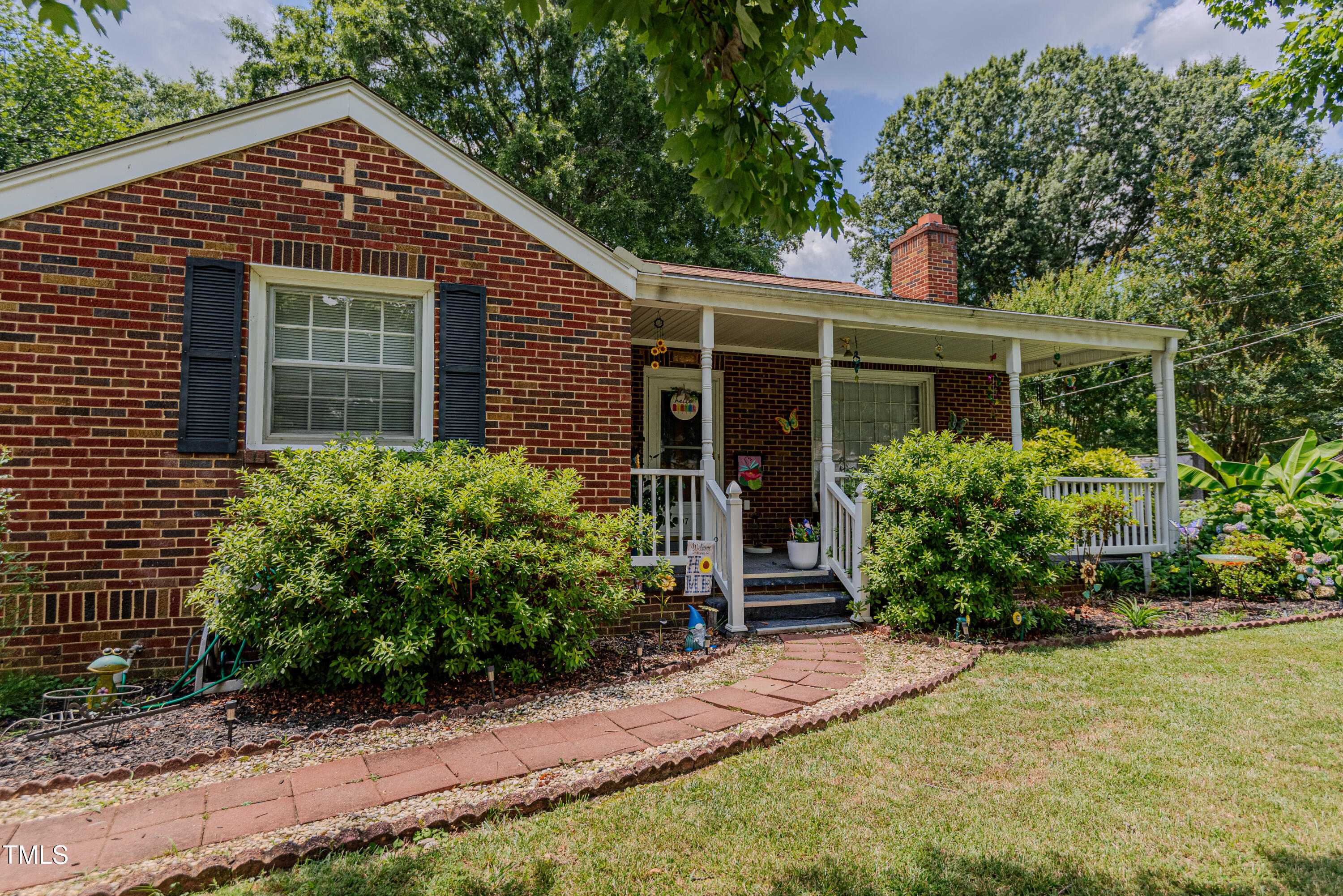 907 Kilby Street